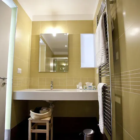 Oda ve Kahvaltı Alsecondopiano